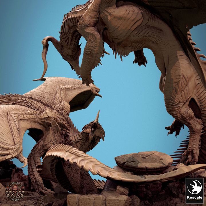 Chromatic Black Dragon VS Metallic Silver Dragon - Clash (125mm Base)