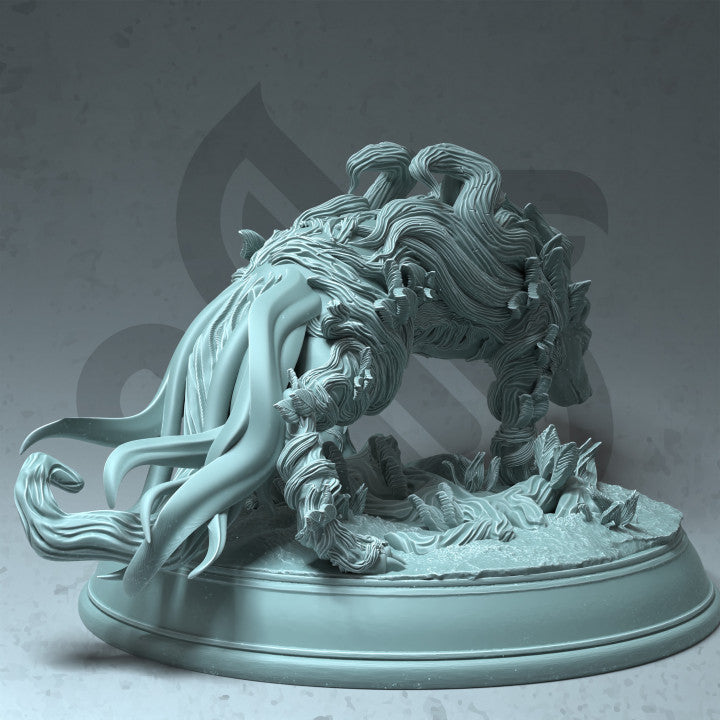 Fey Touched Hound - Standing (50mm Base)