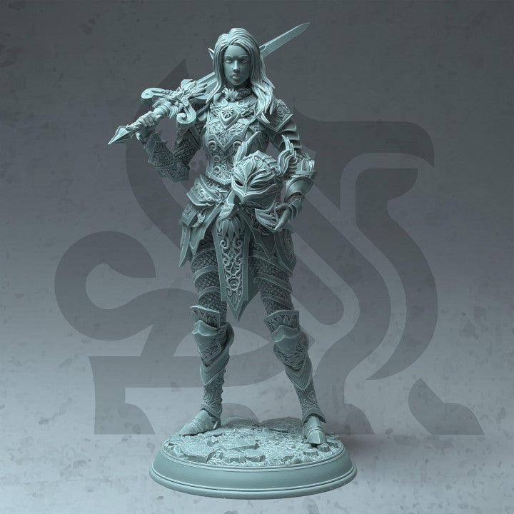 Fey Elf Paladin - Regal (25mm Base)