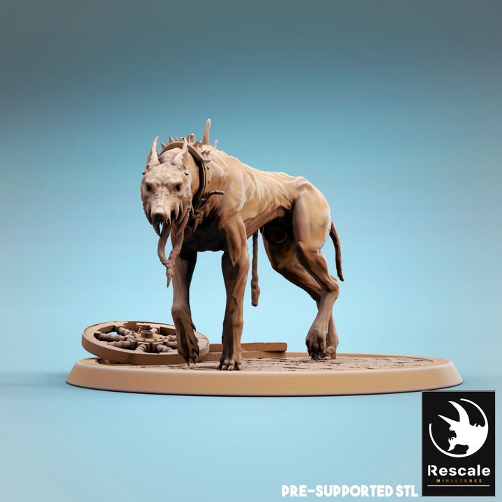 Corrupted Hound - Standing (32mm Base)