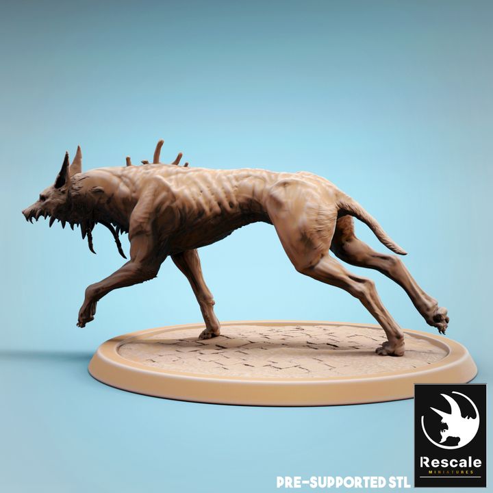 Corrupted Hound - Standing (32mm Base)