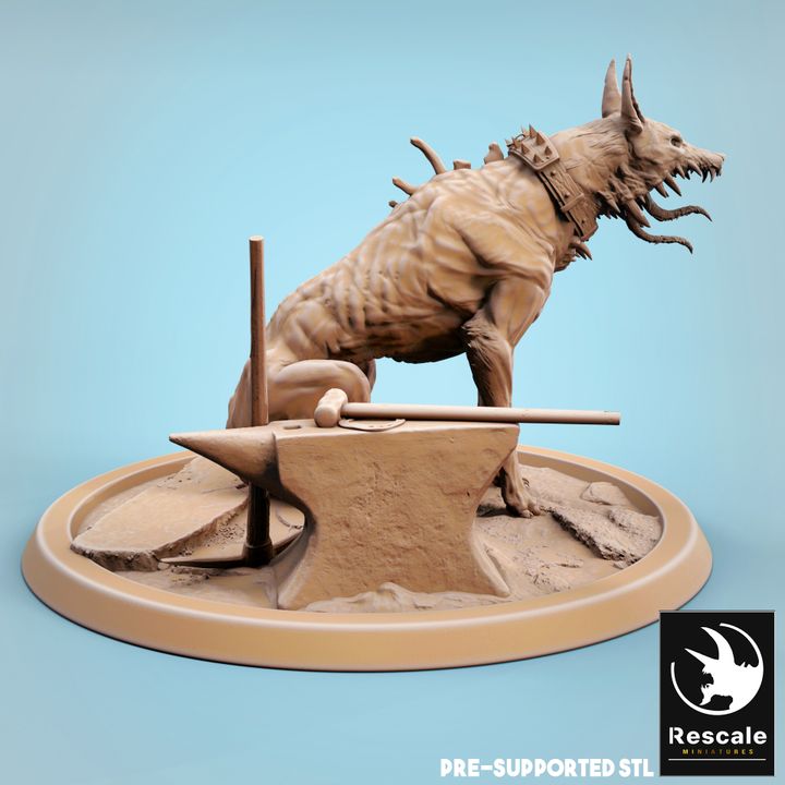 Corrupted Hound - Standing (32mm Base)