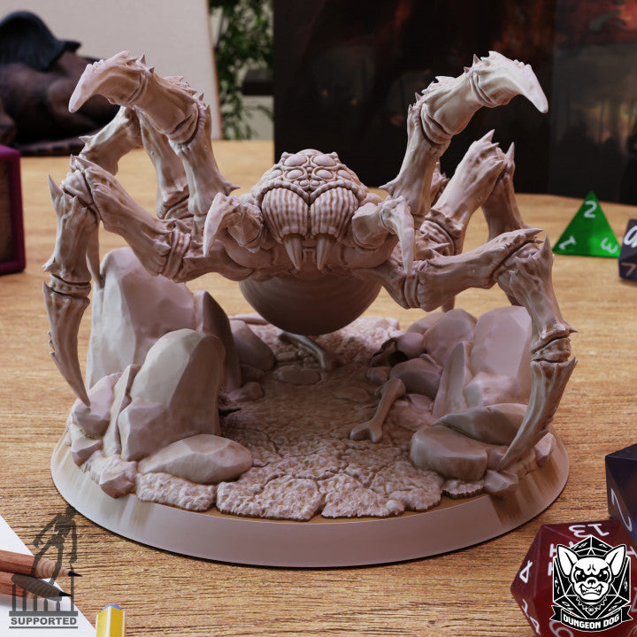 Giant Spider - Lurking (50mm Base)