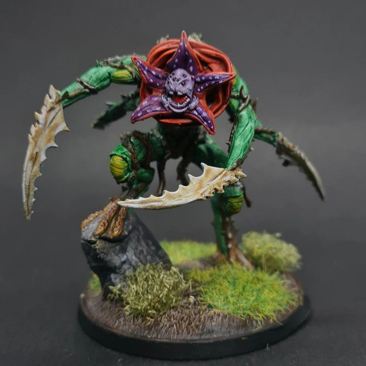 Bloom Stalker - Lurking (50mm Base)