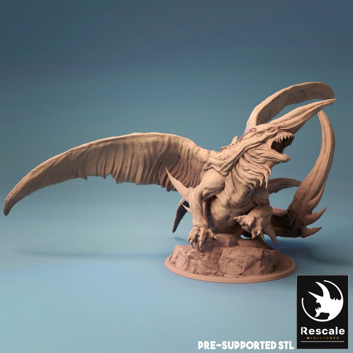 Pale Dragon - Roaring (100mm Base)