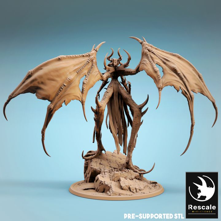 Demon Queen - Regal (100mm Base)