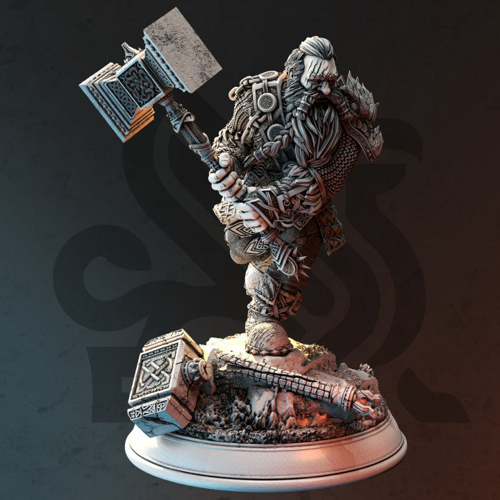 Elite Dwarf Barbarian - Striking (25mm Base)