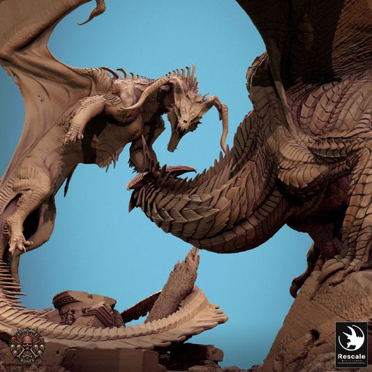 Chromatic Black Dragon VS Metallic Silver Dragon - Clash (125mm Base)