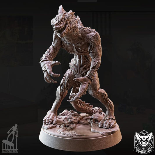 Lizard Zombie - Snarling (25mm Base)