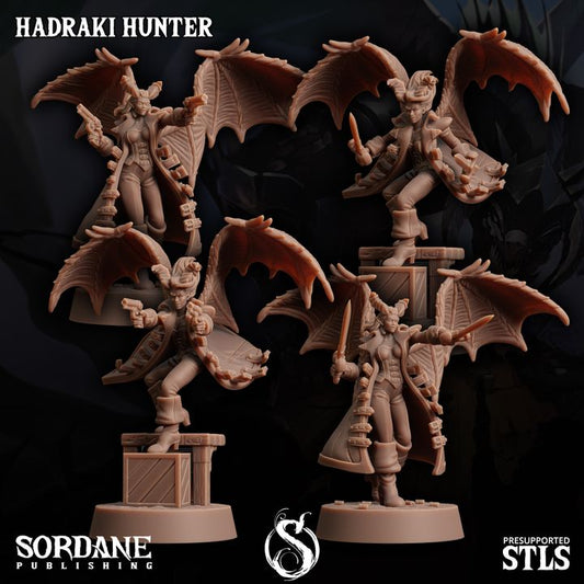 Hadraki Hunter - Posed (25mm Base)