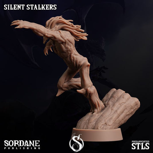 Silent Stalker - Crouching (25mm Base)