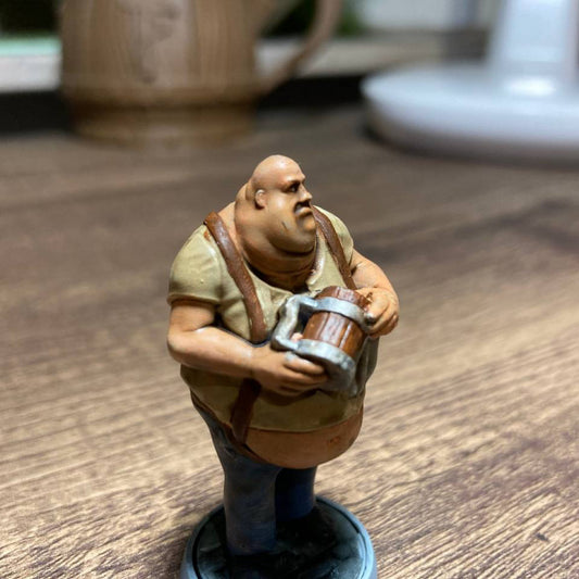 Tavern Host - Haughty (25mm Base)
