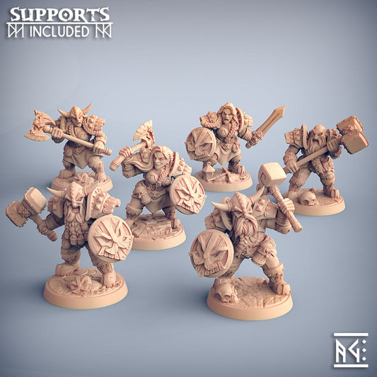 Dwarven Defender - Guard (25mm Base)