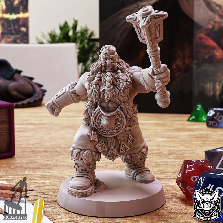 Dwarf Barbarian - Roaring (25mm Base)