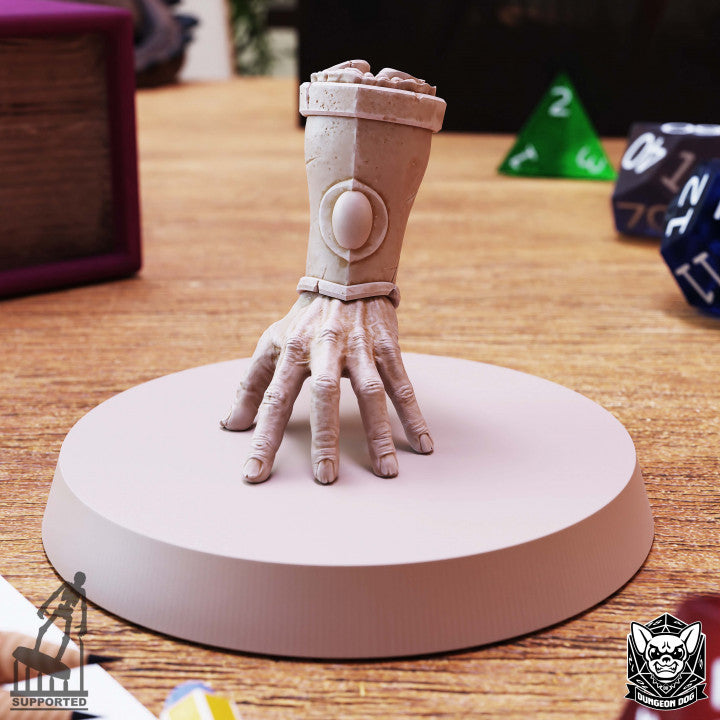Crawling Claw - Crouched (25mm Base)