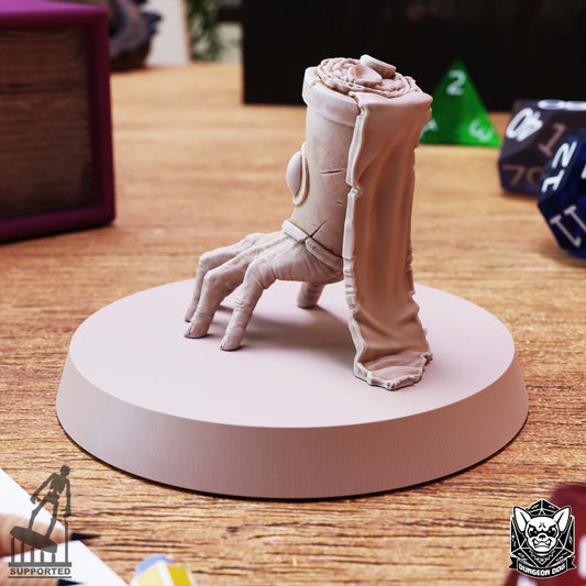 Crawling Claw - Crouched (25mm Base)