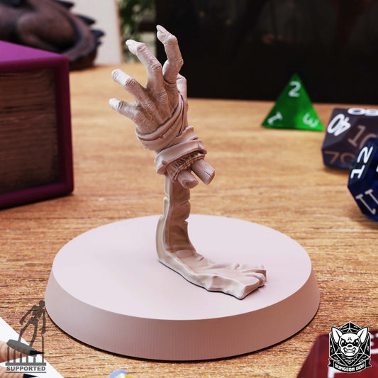Crawling Claw - Upright (25mm Base)