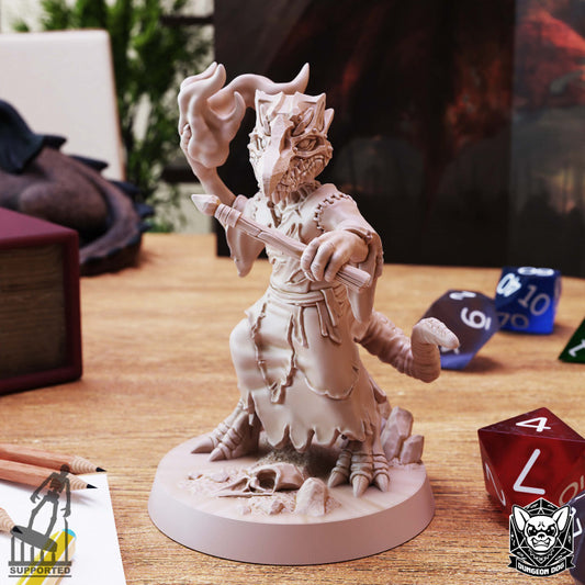 Kobold Wizard - Casting (25mm Base)