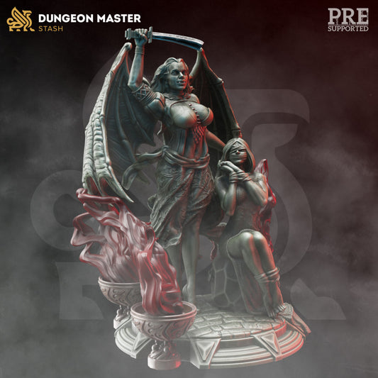 Vampire Seductress - Commanding (25mm Base)