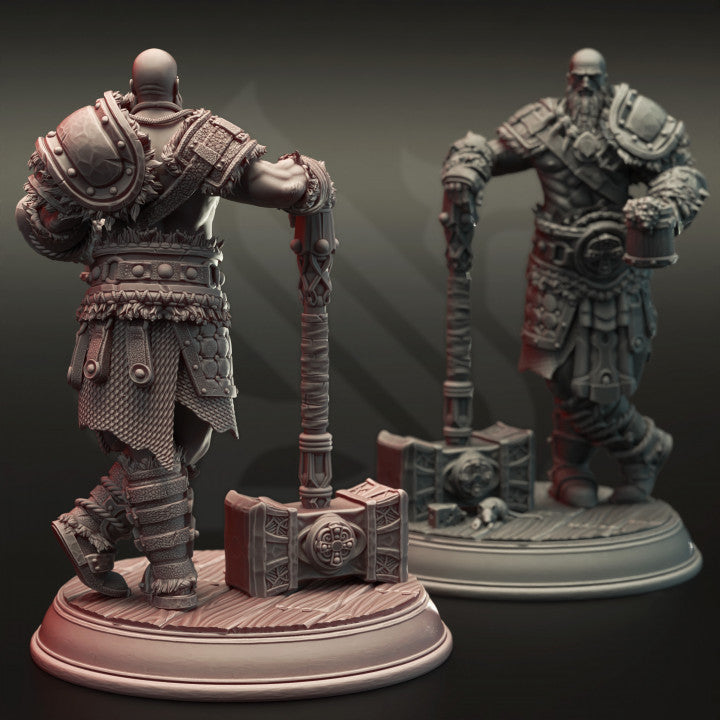 Human Barbarian - Standing (25mm Base)