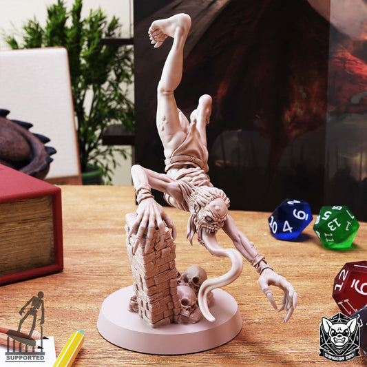 Ghoul - Leaping (25mm Base)