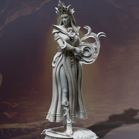 Lunar Goddess - Casting (25mm Base)