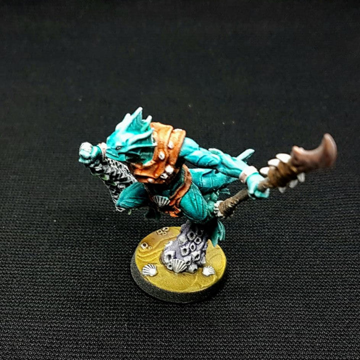 High-Tide Jurakin Warrior Miniature | Medium | Artisan Guild | D&D DnD Pathfinder Miniature