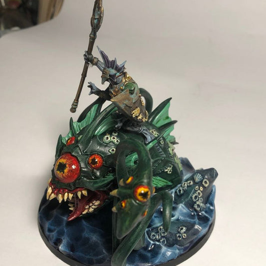 King Osteras on Tide-Tyrant - Commanding (75mm Base)