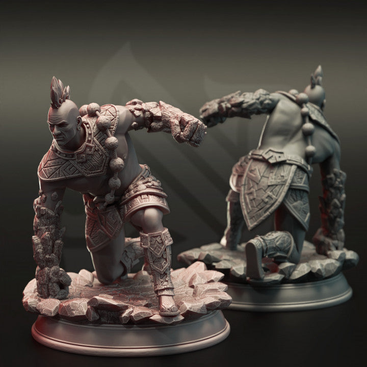 Earth Genasi Brawler - Striking (25mm Base)