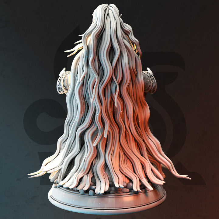 Elf Storm Sorcerer - Meditating (25mm Base)
