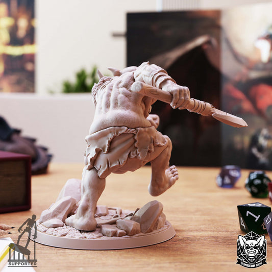 Ogre - Striking (50mm Base)