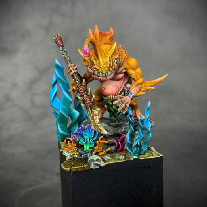 Jurakin Hero Amphibious Sorcerer | Medium | Artisan Guild | D&D DnD Pathfinder Miniature