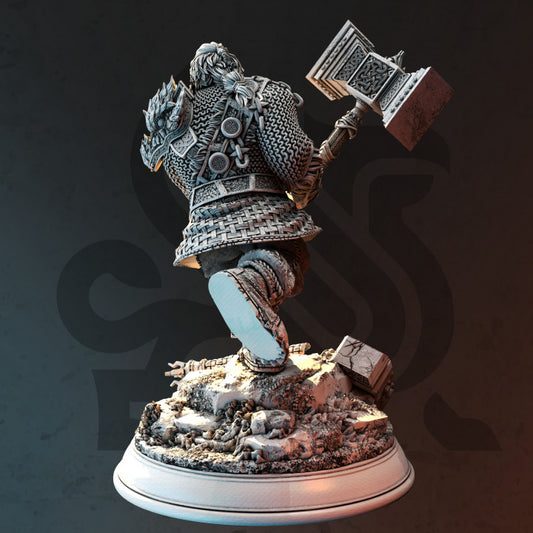 Elite Dwarf Barbarian - Striking (25mm Base)