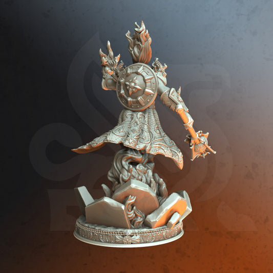 Sun Cleric - Suraci (25mm Base)
