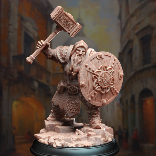 Dwarven Cleric - Defender (25mm Base)