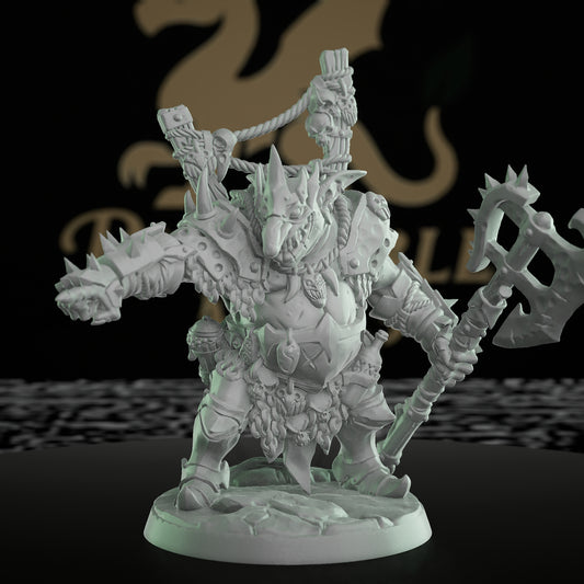 Goblin Chieftain Miniature Leader Malgob | Large | Artisan Guild | D&D DnD Pathfinder Miniature